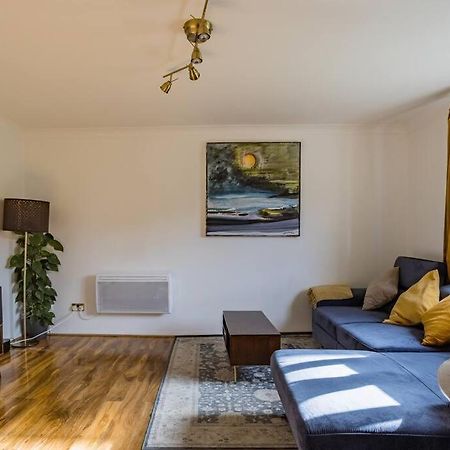 Bright &Spacious One Bedroom Flat Off Canary Wharf Londra Esterno foto