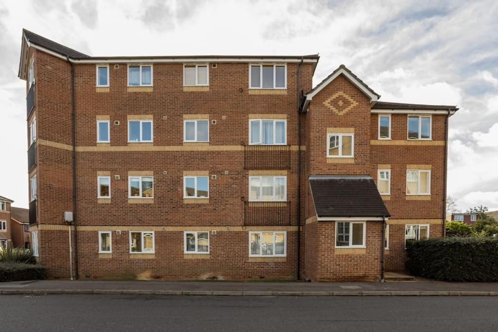 Bright &Spacious One Bedroom Flat Off Canary Wharf Londra Esterno foto