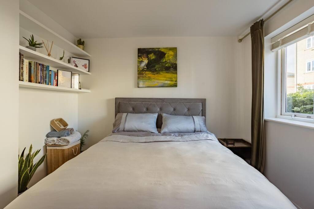 Bright &Spacious One Bedroom Flat Off Canary Wharf Londra Esterno foto